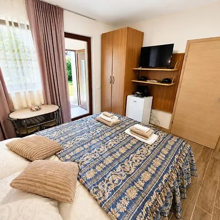Alee Apartament *